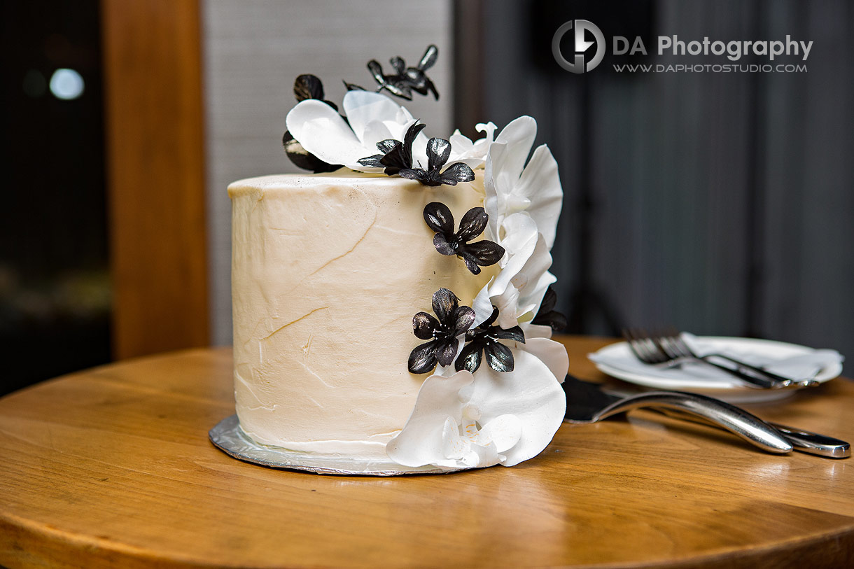 Wedding Cake at Whistle Bear in The Grandview Room