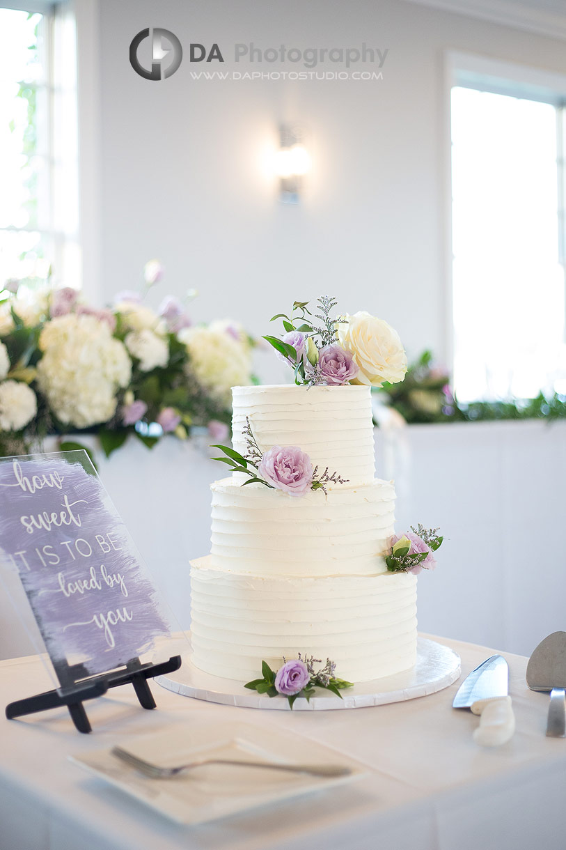 Wedding Cake Photo at Piper's Heath in Milton